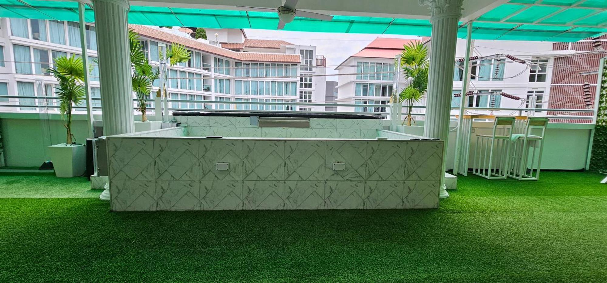 Xcess Residence Pattaya Exterior foto